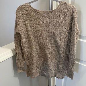 Thin light brown sweater from American Eagle. Size XXS. Slightly oversized.
